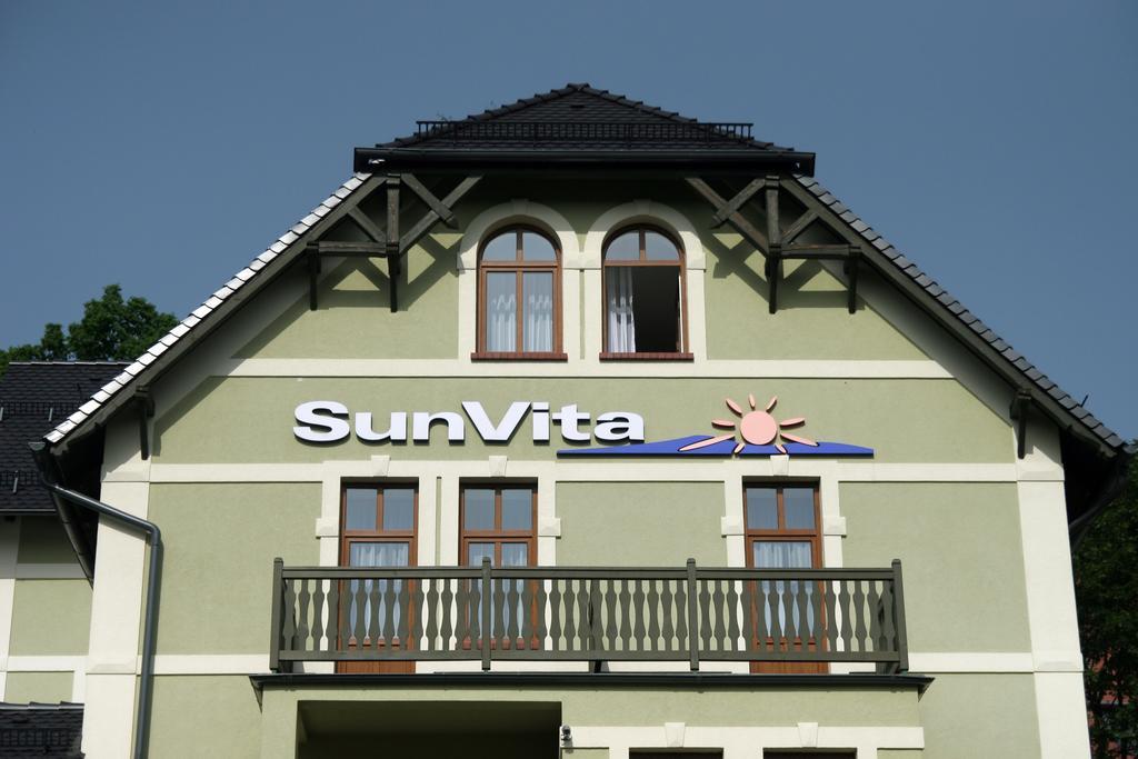 Sunvita Bed and Breakfast Lądek-Zdrój Exteriör bild